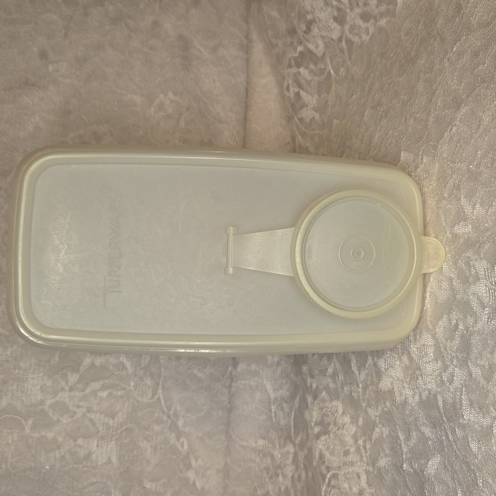 Tupperware: Container - Picture 4 of 7